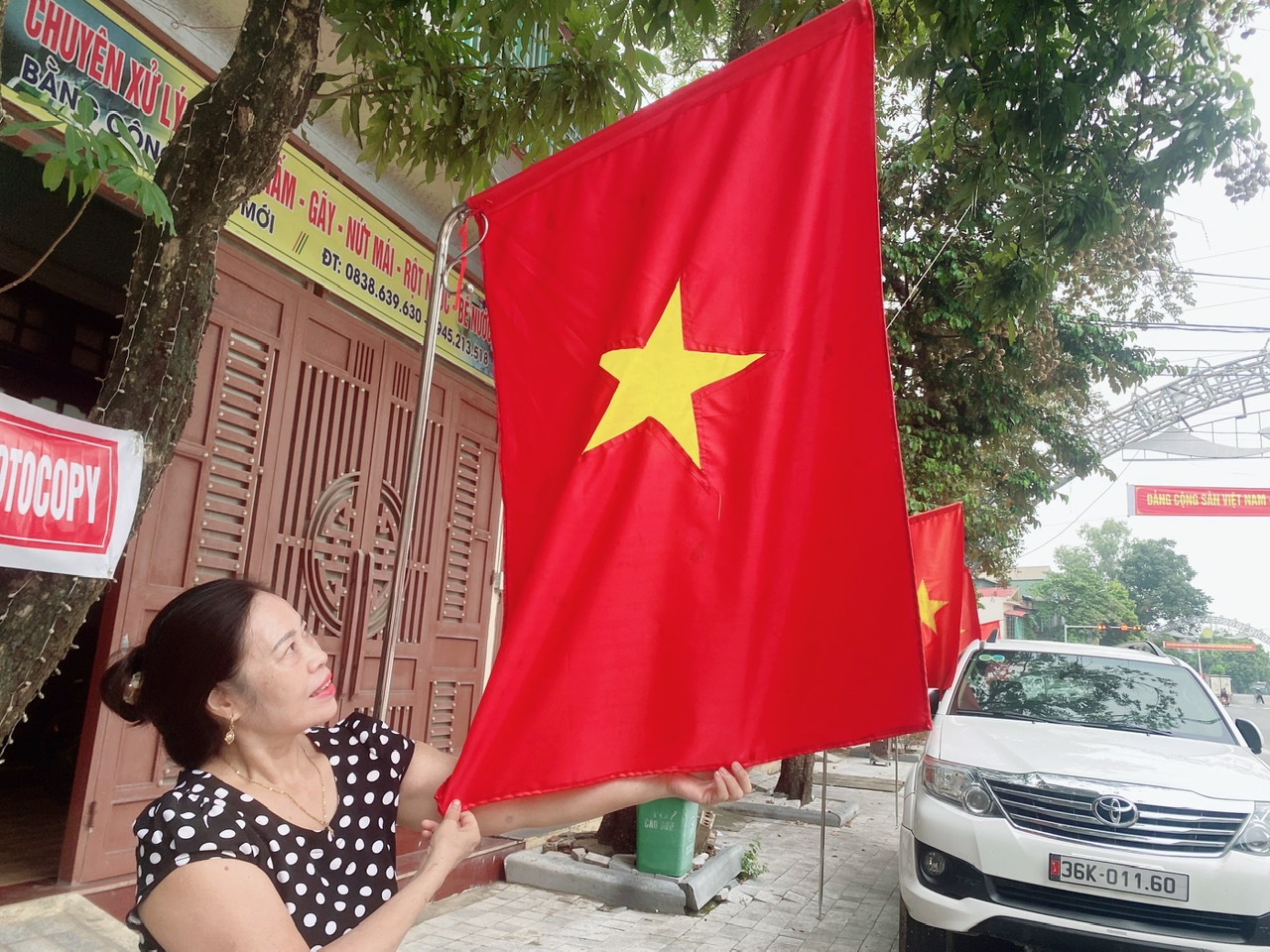 Anh-tin-bai